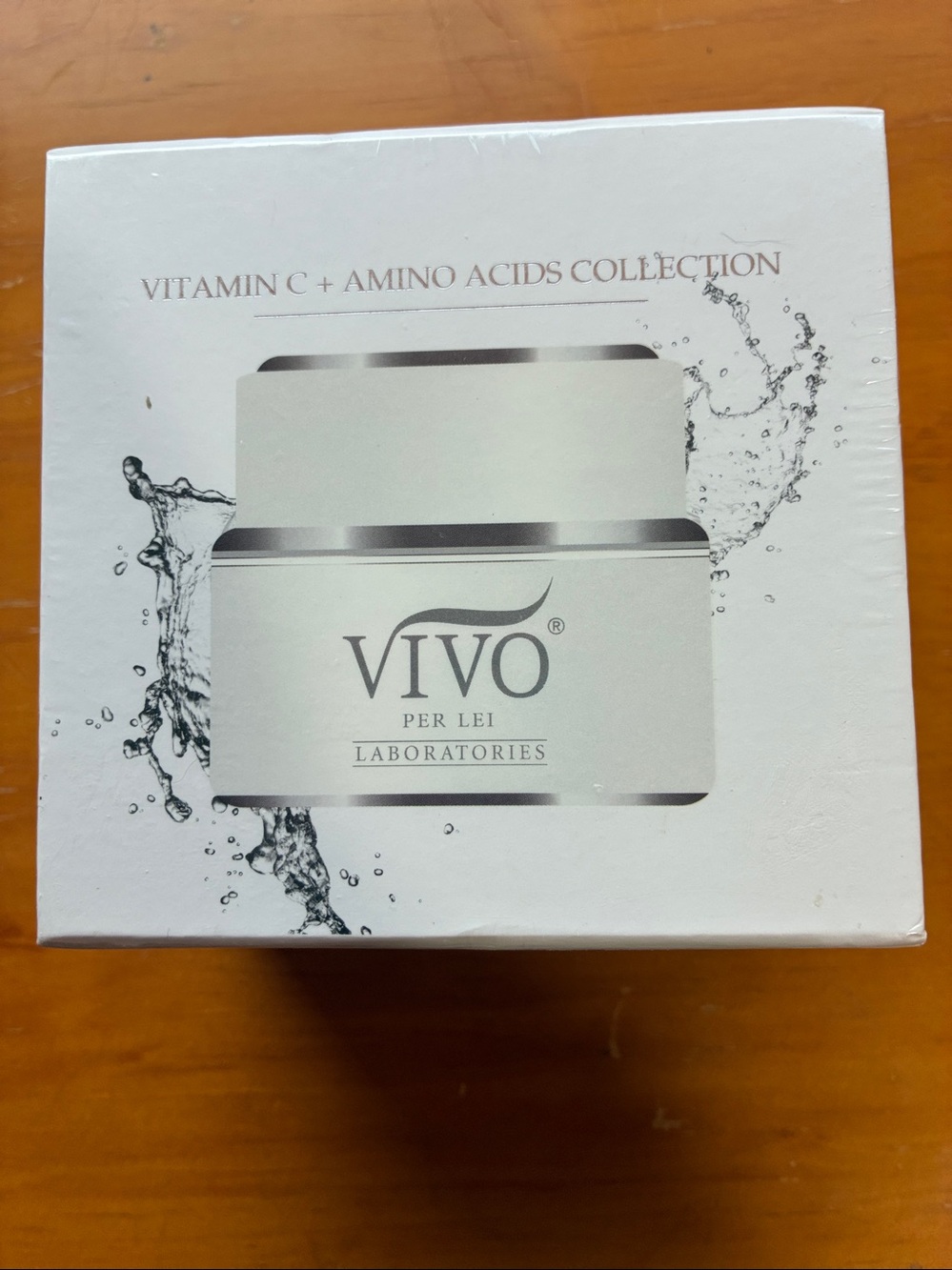 Vivo White and Silver Vitamin C + Amino Acids Cream - Picture 7 of 7